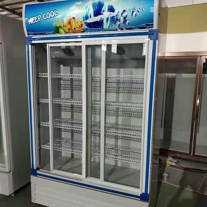 congelador de vidro da exposição da porta 1168L, 110V ao refrigerador 3 da porta 240V 3 deslizante